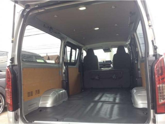 ハイエースバン2.8 DX ロング GLパッケージ ディーゼルターボ 4WD　キーレス　両側スライドドア　フロントフォグランプ　衝突被害軽減システム　車線逸脱防止　横滑り防止装置　パワーヒート　オートマチックハイビーム　バックカメラ　メモリナビ　フルセグTV　　電動格納ミラー 2800