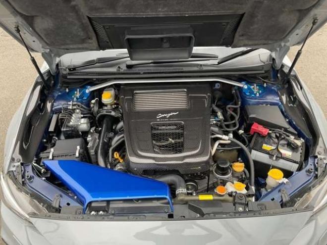 レヴォーグ2.0 STI スポーツ アイサイト 4WD　東京オートサロン2020受賞車　フロント片側60mmワイド　リア片側85mmワイド　ナルドグレー全塗装　BRIDEセミバケットシート　WRX後期Fバンパー　フロント6POTキャリパー　CUSCO製車高調　車幅公認済み 2000