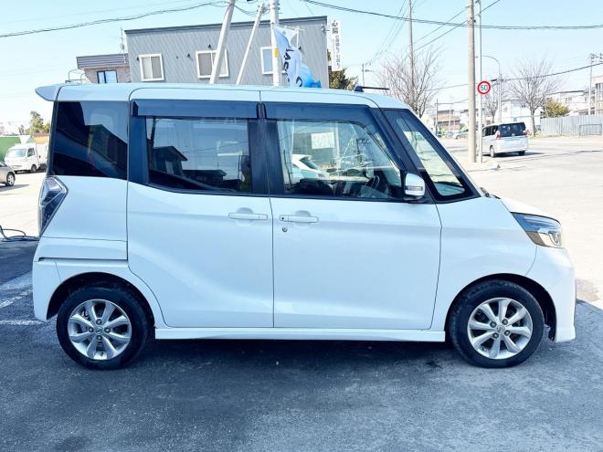 デイズルークス660ハイウェイスターXターボ 4WD　ローンが不安な方＜優遇ローン＞　寒冷地仕様　ワンオーナー　純正ナビTV 4WD 660 5Dr