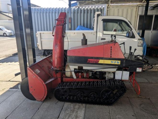 除雪機ヤナセ　11-22HST-2　　２２馬力　ディーゼル　600H