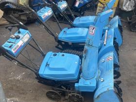 除雪機　ヤマハリッキーSA560E