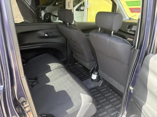 タント（特別価格車）カスタムG 4WD 660 5Dr