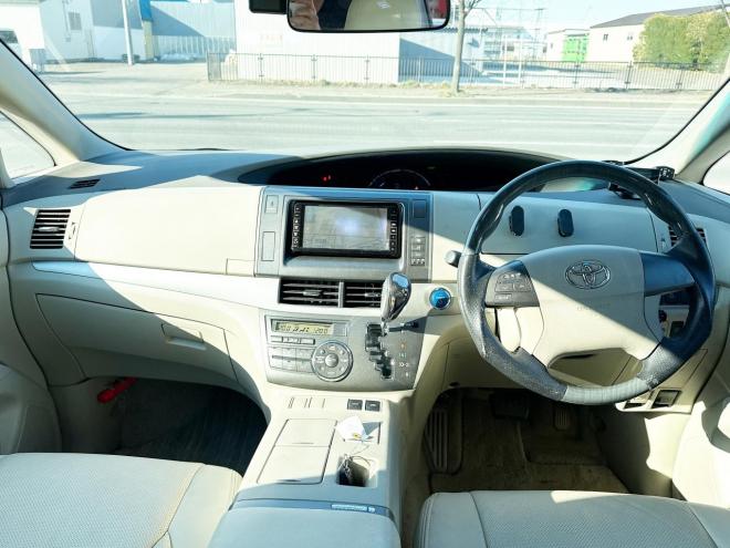 エスティマハイブリッドハイブリッド2.4X 4WD　ローンが不安な方＜優遇ローン＞　本州仕入　寒冷地仕様 フルエアロ　社外ナビ 4WD 2400 5Dr