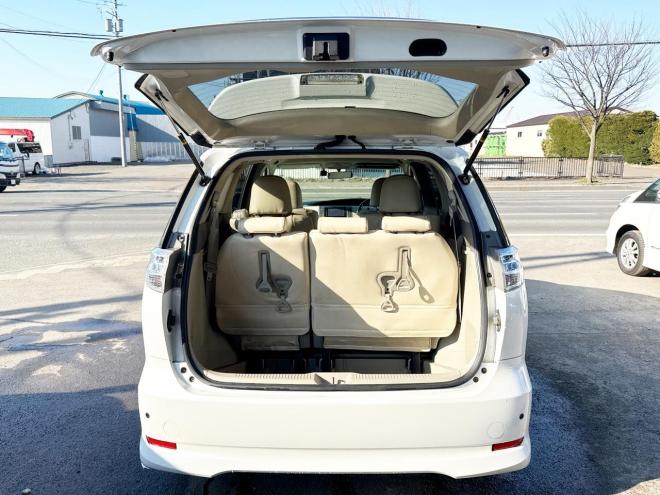 エスティマハイブリッドハイブリッド2.4X 4WD　ローンが不安な方＜優遇ローン＞　本州仕入　寒冷地仕様 フルエアロ　社外ナビ 4WD 2400 5Dr