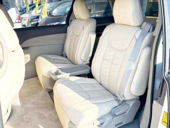 エスティマハイブリッドハイブリッド2.4X 4WD　ローンが不安な方＜優遇ローン＞　本州仕入　寒冷地仕様 フルエアロ　社外ナビ 4WD 2400 5Dr