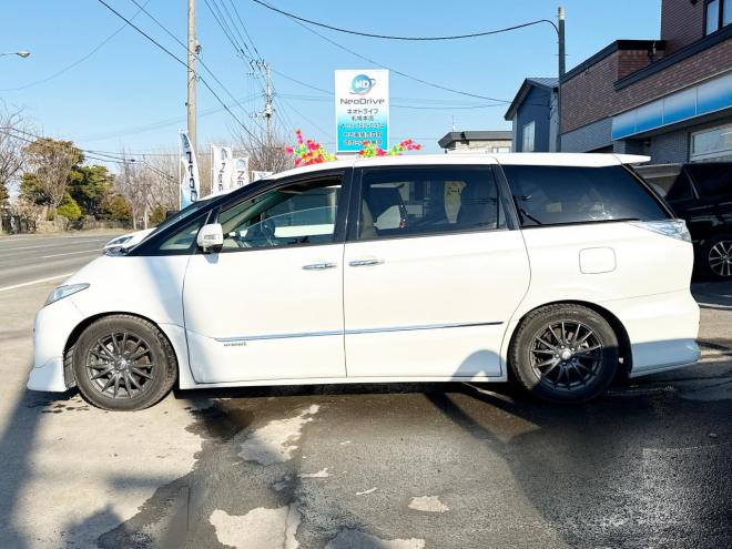 エスティマハイブリッドハイブリッド2.4X 4WD　ローンが不安な方＜優遇ローン＞　本州仕入　寒冷地仕様 フルエアロ　社外ナビ 4WD 2400 5Dr