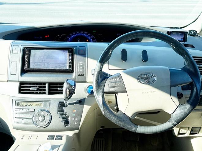 エスティマハイブリッドハイブリッド2.4X 4WD　ローンが不安な方＜優遇ローン＞　本州仕入　寒冷地仕様 フルエアロ　社外ナビ 4WD 2400 5Dr