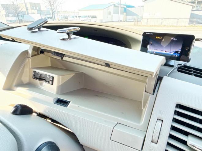 エスティマハイブリッドハイブリッド2.4X 4WD　ローンが不安な方＜優遇ローン＞　本州仕入　寒冷地仕様 フルエアロ　社外ナビ 4WD 2400 5Dr