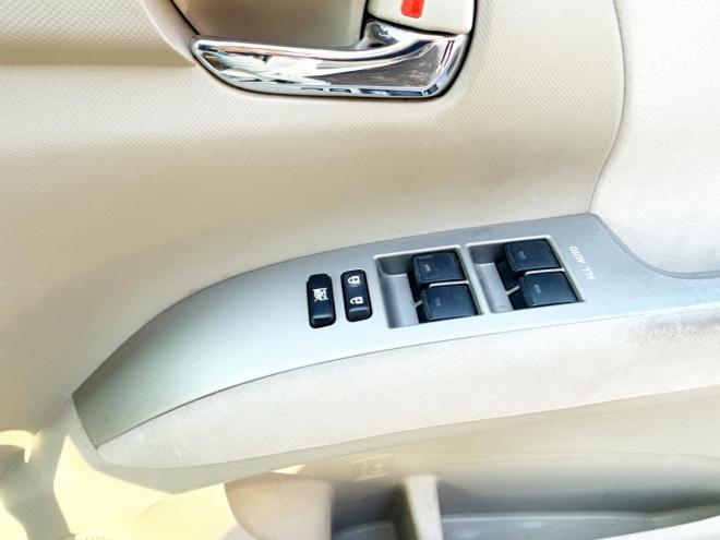 エスティマハイブリッドハイブリッド2.4X 4WD　ローンが不安な方＜優遇ローン＞　本州仕入　寒冷地仕様 フルエアロ　社外ナビ 4WD 2400 5Dr