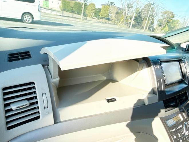 エスティマハイブリッドハイブリッド2.4X 4WD　ローンが不安な方＜優遇ローン＞　本州仕入　寒冷地仕様 フルエアロ　社外ナビ 4WD 2400 5Dr