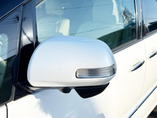 エスティマハイブリッドハイブリッド2.4X 4WD　ローンが不安な方＜優遇ローン＞　本州仕入　寒冷地仕様 フルエアロ　社外ナビ 4WD 2400 5Dr