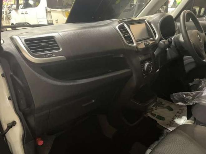 ソリオ1.2 X 4WD　新在　庫　限定　プ　ライス 4日5日マデ限定 1200