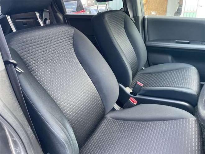 フリードスパイク1.5 G ジャストセレクション 4WD　新在　庫　限定　プ　ライス 4日5日マデ限定 1500