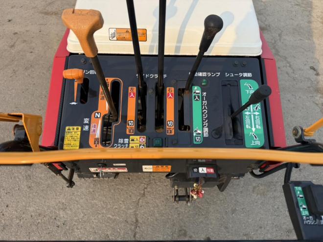 除雪機ヤンマー YSR107 10馬力 家庭用ガソリン サイドクラッチ付き