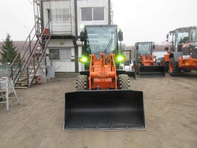 ホイールローダ日立ZW30-5B 4WD　 4WD 2Dr