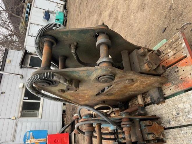 産業機械物東空油圧ブレーカー　TNB-7E