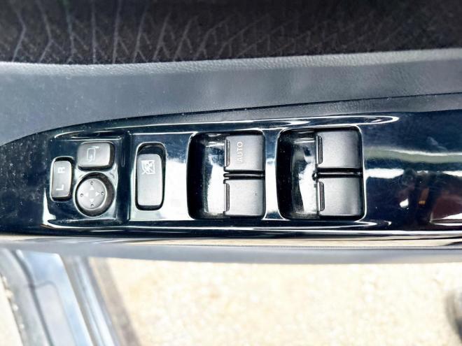 パレット660SW XS 4WD　ローンが不安な方＜優遇ローン＞　本州仕入　1年保証　片側パワースライド 