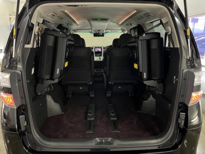 ヴェルファイア２．４Ｚ　ゴールデンアイズ　後期型　禁煙車　両側パワースライドドア　パワーバックドア　純正ハーフレザーシート　純正１８インチＡＷ　社外１６ＡＷ＋スタッドレスタイヤ付　ＨＩＤヘッドライト　クルーズコントロール　前後ソナー　ＥＴＣ 4WD 2400 5Dr