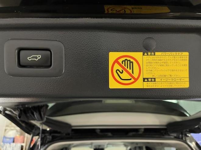 ヴェルファイア２．４Ｚ　ゴールデンアイズ　後期型　禁煙車　両側パワースライドドア　パワーバックドア　純正ハーフレザーシート　純正１８インチＡＷ　社外１６ＡＷ＋スタッドレスタイヤ付　ＨＩＤヘッドライト　クルーズコントロール　前後ソナー　ＥＴＣ 4WD 2400 5Dr