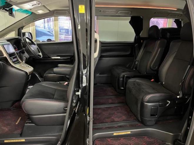 ヴェルファイア２．４Ｚ　ゴールデンアイズ　後期型　禁煙車　両側パワースライドドア　パワーバックドア　純正ハーフレザーシート　純正１８インチＡＷ　社外１６ＡＷ＋スタッドレスタイヤ付　ＨＩＤヘッドライト　クルーズコントロール　前後ソナー　ＥＴＣ 4WD 2400 5Dr