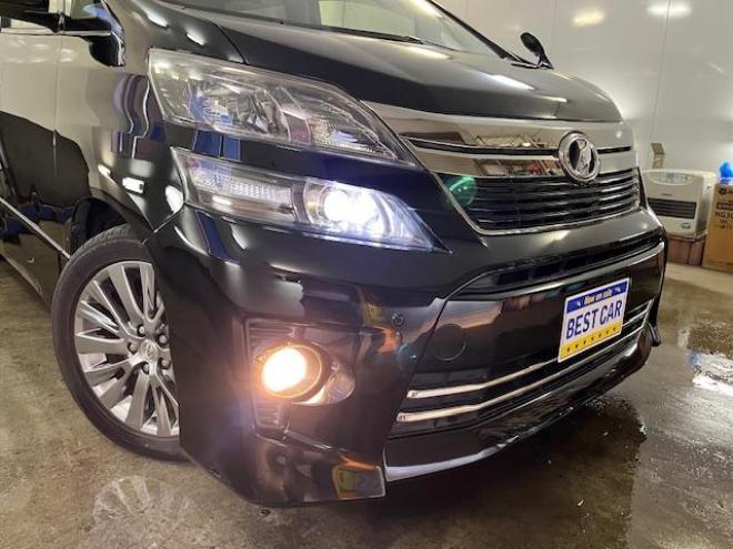 ヴェルファイア２．４Ｚ　ゴールデンアイズ　後期型　禁煙車　両側パワースライドドア　パワーバックドア　純正ハーフレザーシート　純正１８インチＡＷ　社外１６ＡＷ＋スタッドレスタイヤ付　ＨＩＤヘッドライト　クルーズコントロール　前後ソナー　ＥＴＣ 4WD 2400 5Dr