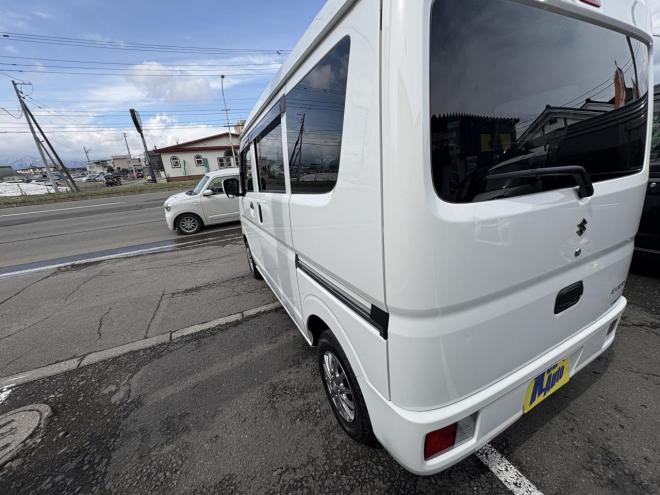 エブリィEVERY VAN 4WD JION TURBO寒冷地仕様　リアヒーター　本州仕入　フォグランプ　DVDプレイヤー　バイザー　アルミ　エンジンオイル交換　スタットレス付　全磨き済み 4WD 660 ５Dr