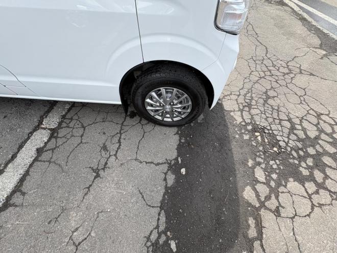 エブリィEVERY VAN 4WD JION TURBO寒冷地仕様　リアヒーター　本州仕入　フォグランプ　DVDプレイヤー　バイザー　アルミ　エンジンオイル交換　スタットレス付　全磨き済み 4WD 660 ５Dr