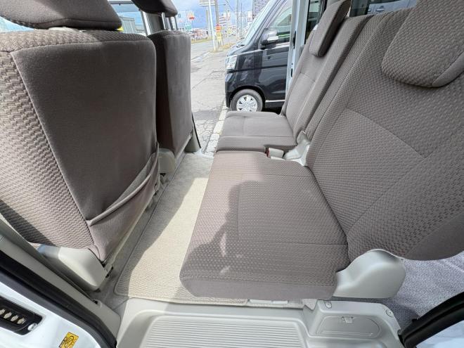 エブリィEVERY VAN 4WD JION TURBO寒冷地仕様　リアヒーター　本州仕入　フォグランプ　DVDプレイヤー　バイザー　アルミ　エンジンオイル交換　スタットレス付　全磨き済み 4WD 660 ５Dr