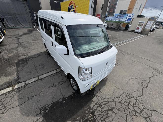 エブリィEVERY VAN 4WD JION TURBO寒冷地仕様　リアヒーター　本州仕入　フォグランプ　DVDプレイヤー　バイザー　アルミ　エンジンオイル交換　スタットレス付　全磨き済み 4WD 660 ５Dr