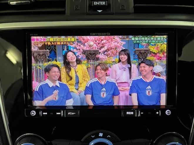 レヴォーグ１．６ＧＴアイサイト　Ｓスタイル　本州仕入　禁煙車　ＳＴｉスポイラー＆リアディフューザー　柿本２本出しマフラー　ＶＥＮＥＳ１８インチＡＷ　アイサイト＆レーダークルーズコントロール　カロッツェリアナビ　地デジ　Ｂｌｕｅｔｏｏｔｈ　ＥＴＣ 4WD 1600 5Dr