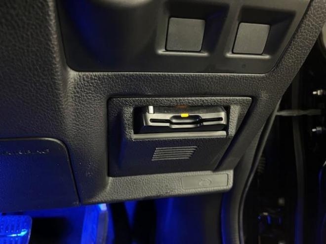 レヴォーグ１．６ＧＴアイサイト　Ｓスタイル　本州仕入　禁煙車　ＳＴｉスポイラー＆リアディフューザー　柿本２本出しマフラー　ＶＥＮＥＳ１８インチＡＷ　アイサイト＆レーダークルーズコントロール　カロッツェリアナビ　地デジ　Ｂｌｕｅｔｏｏｔｈ　ＥＴＣ 4WD 1600 5Dr