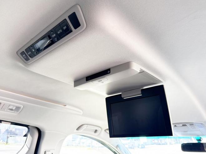 ヴェルファイア2.4Z 4WD　ローンが不安な方＜優遇ローン＞　本州仕入　後期型　純正SDナビ　後席モニター 4WD 2400 5Dr