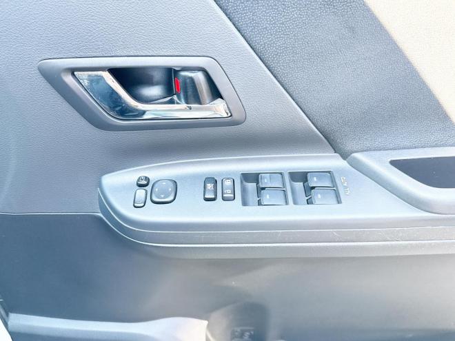 ヴェルファイア2.4Z 4WD　ローンが不安な方＜優遇ローン＞　本州仕入　後期型　純正SDナビ　後席モニター 4WD 2400 5Dr