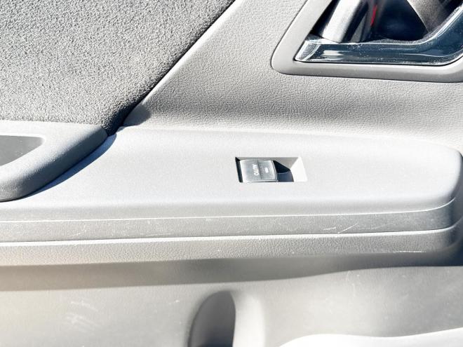 ヴェルファイア2.4Z 4WD　ローンが不安な方＜優遇ローン＞　本州仕入　後期型　純正SDナビ　後席モニター 4WD 2400 5Dr