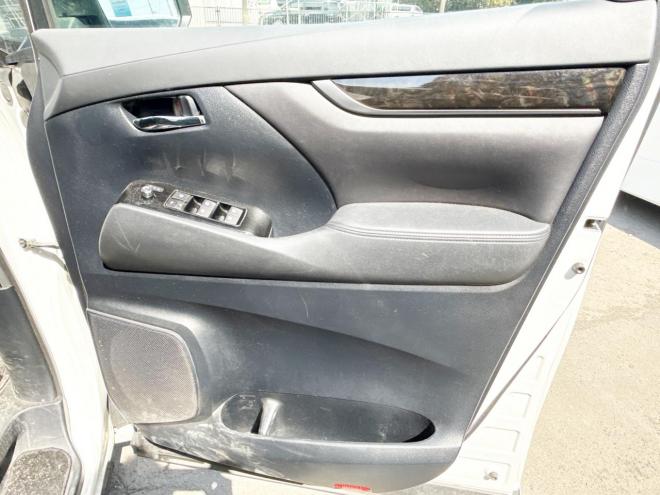 ヴェルファイア2.5Z Aエディション 4WD　ローンが不安な方＜優遇ローン＞　純正SDナビ　後席モニター　モデリスタグリル 4WD 2500 5Dr