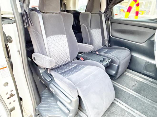 ヴェルファイア2.5Z Aエディション 4WD　ローンが不安な方＜優遇ローン＞　純正SDナビ　後席モニター　モデリスタグリル 4WD 2500 5Dr