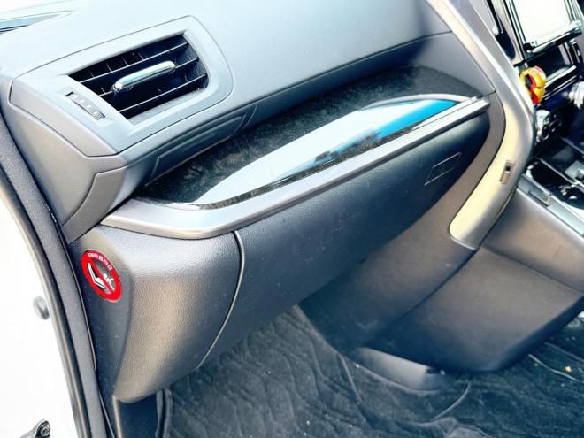 ヴェルファイア2.5Z Aエディション 4WD　ローンが不安な方＜優遇ローン＞　純正SDナビ　後席モニター　モデリスタグリル 4WD 2500 5Dr