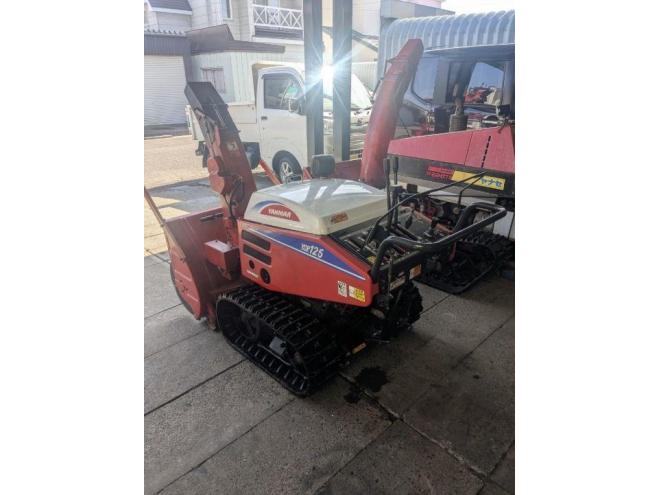 除雪機ヤンマー　YSR125　１２馬力　ガソリン　ローリング付き