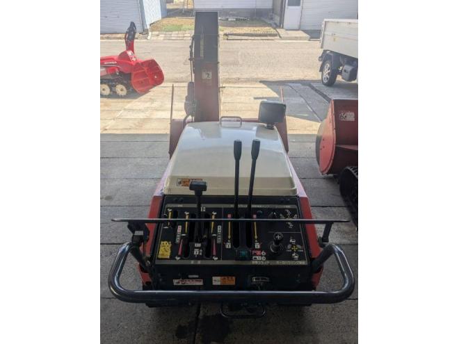 除雪機ヤンマー　YSR125　１２馬力　ガソリン　ローリング付き