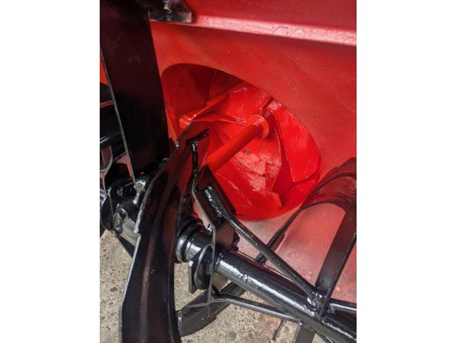 除雪機ヤンマー　YSR125　１２馬力　ガソリン　ローリング付き