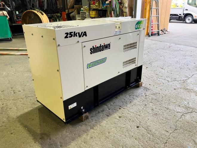 発電機新ダイワ　極上　DGM250MK　エンジン発電機　動力源