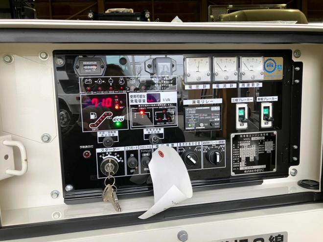 発電機新ダイワ　極上　DGM250MK　エンジン発電機　動力源