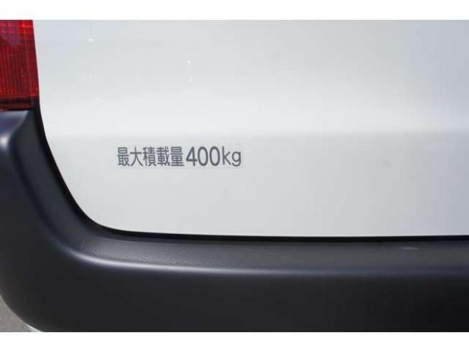 プロボックスバン1.5 F 4WD　登録済未使用車　衝突軽減システム　純正LEDフォグ　電動格納ドアミラー　オートライト　前後PW　ルームミラー内蔵Bカメラ　ドラレコ　Bluetooth&フルセグナビ　下廻防錆加工　フロアマット　ドアバイザー　社外AW 登録済未使用車 1500