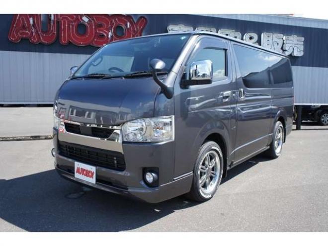 ハイエースバン2.8 スーパーGL ダークプライムII ロングボディ ディーゼルターボ 4WD　415COBRA　クリーンルック3 Fスポイラー&BY2Neoボンネット&ステージ2ルーフスポイラー&バッドラッカー17インチAW&フラットベッドキット　ヨコハマPARADA215/60R17　両側パワースライドドア　デジタルインナー 2800