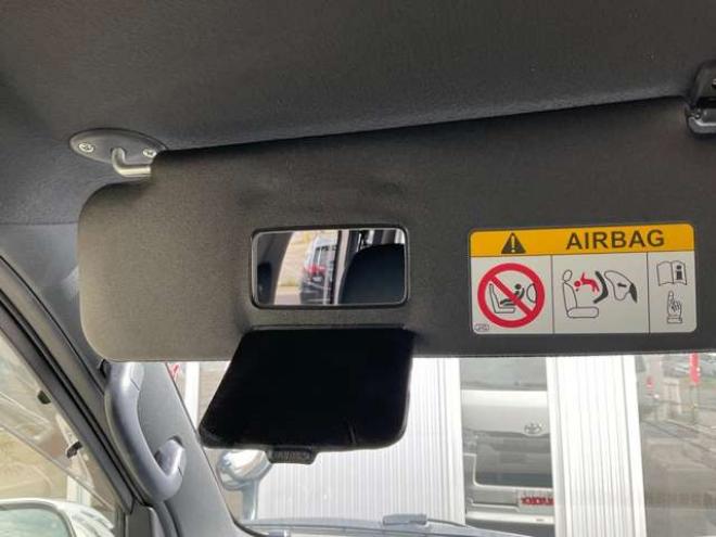 ハイエースバン2.8 スーパーGL ダークプライムII ロングボディ ディーゼルターボ 4WD　モデリスタフロントスポイラー　ワーク18インチAW　8インチナビTV 両側電動パワースライドドア 415COBRAフラットキット(ベッドキット) 2800