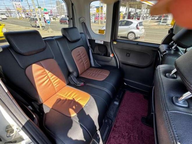 タントカスタム RS トップエディション SAIII 4WD　スマートキー・プッシュスタート・純正8incSDナビ・フルセグTV・BT・バックカメラ・片側シートヒーター・アイドリングストップ・横滑り防止・両側スライドドア・LEDヘッドライト・ETC・シートカバー 660