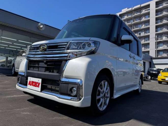 タントカスタム RS トップエディション SAIII 4WD　スマートキー・プッシュスタート・純正8incSDナビ・フルセグTV・BT・バックカメラ・片側シートヒーター・アイドリングストップ・横滑り防止・両側スライドドア・LEDヘッドライト・ETC・シートカバー 660