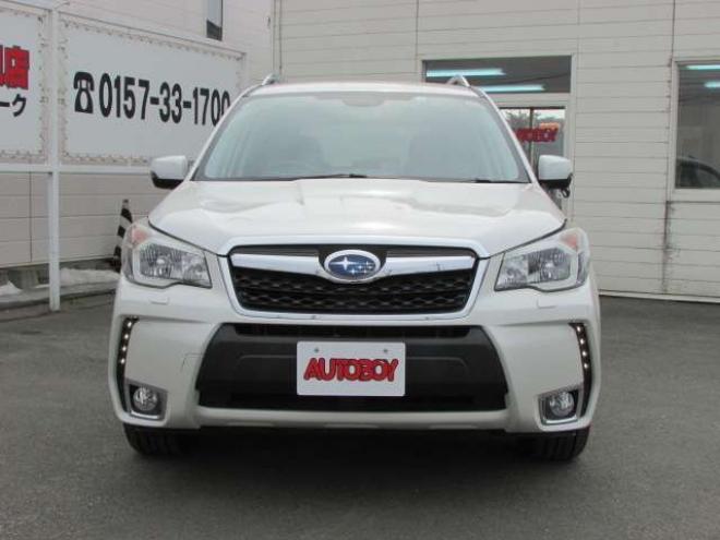 フォレスター2.0 S リミテッド 4WD　アイサイト/アイドリングストップ/シートヒーター/社外ナビ/フルセグ/バックカメラ/フリップダウンモニター/ETC/レーダークルーズコントロール 2000