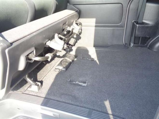 レジアスエース2.8 スーパーGL ダークプライムII ロングボディ ディーゼルターボ 4WD　ワンオーナー　TRDフロントスポイラー　TRD　TF7Aアルミホイール　両側パワースライドドア　リアヒーター　純正ナビ　フルセグ　Bluetooth　レーダーブレーキ　荷室ダウンライト　車線逸脱警報 2800