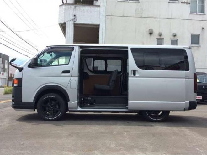 ハイエースバン2.8 DX ロング GLパッケージ ディーゼルターボ 4WD　キーレス　両側スライドドア　フロントフォグランプ　衝突被害軽減システム　車線逸脱防止　横滑り防止装置　パワーヒート　オートマチックハイビーム　バックカメラ　メモリナビ　フルセグTV　　電動格納ミラー 2800